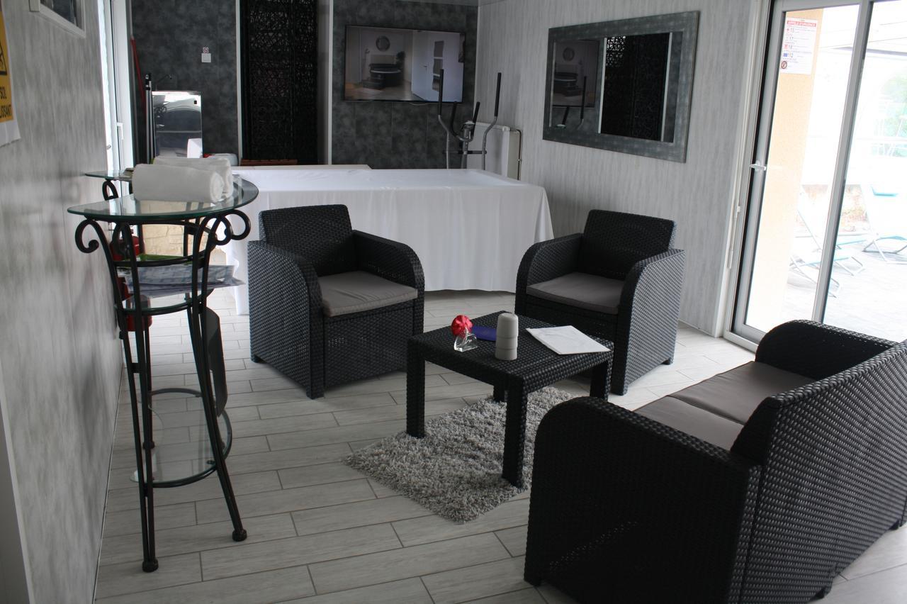 Logis Hotel Chemin Des Dames Le Relais De Fleurette Pontavert Екстер'єр фото
